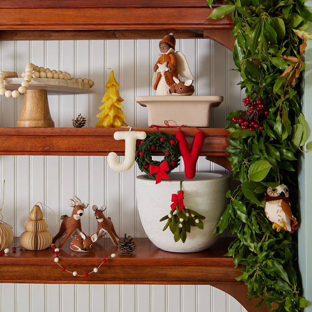Mistletoe Kiss Ornament
