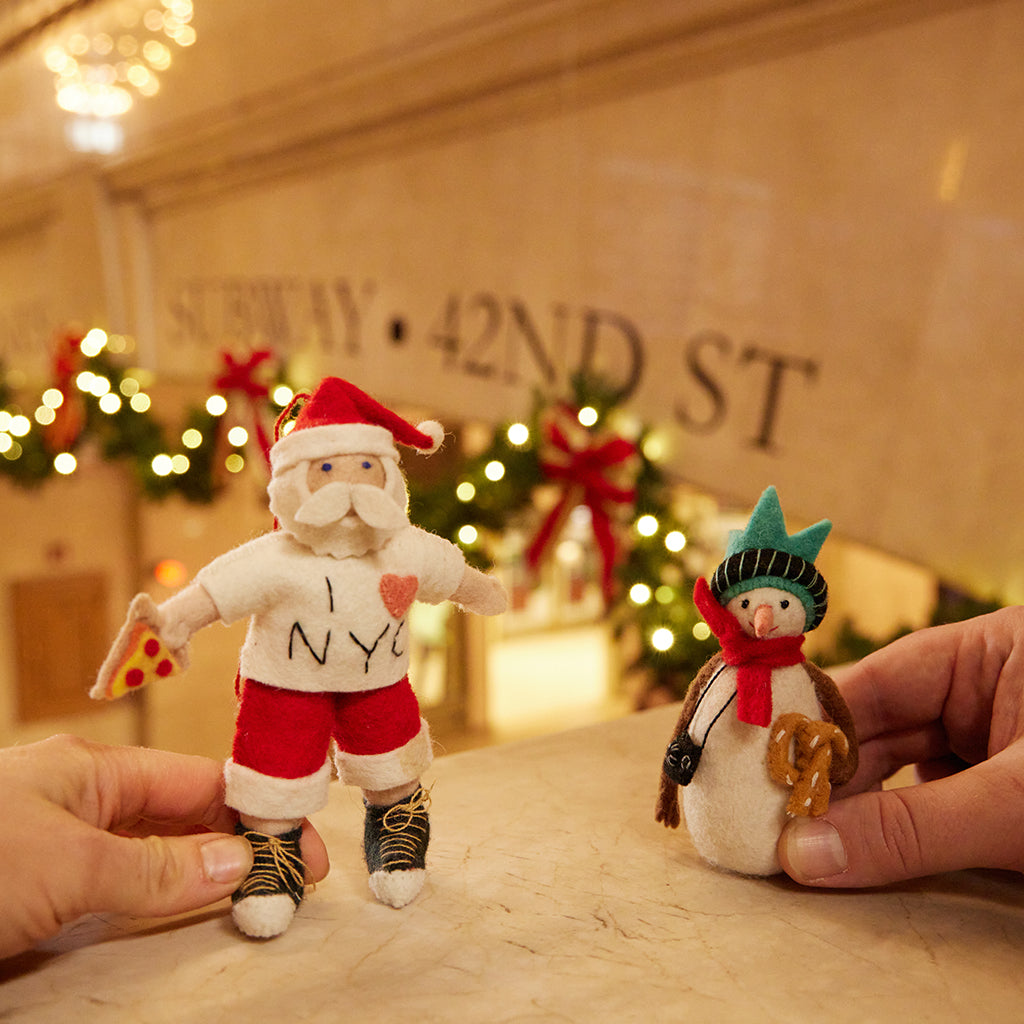 NYC Santa Ornament - Light