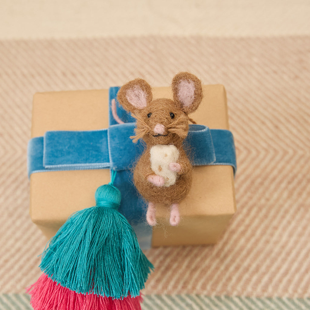 Mouse with Cheese Ornament