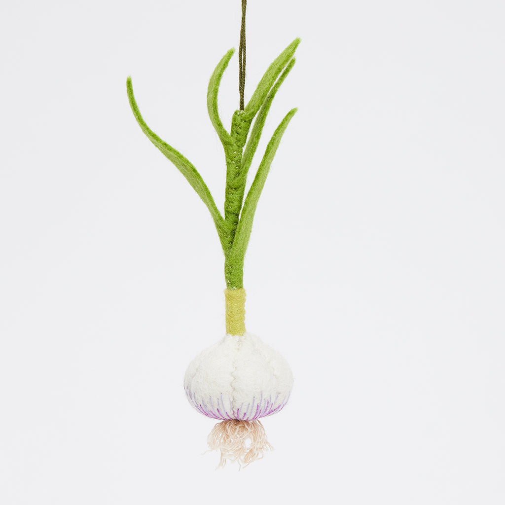 Fair trade felt garlic plant ornament – made from locally sourced merino-blend wool in Kyrgyzstan.