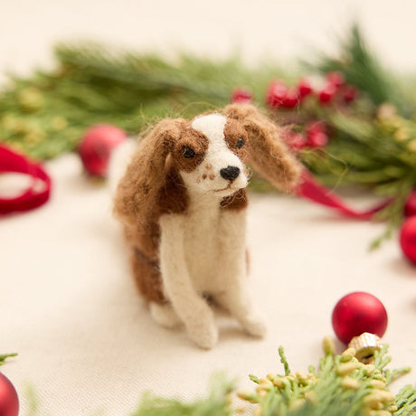 Handmade felt Christmas ornament from Craftspring’s Cats & Dogs Collection, featuring a charming Cavalier King Charles Spaniel—perfect for pet lovers and a thoughtful holiday gift, ethically crafted by artisans in Peru using sustainable wool.
