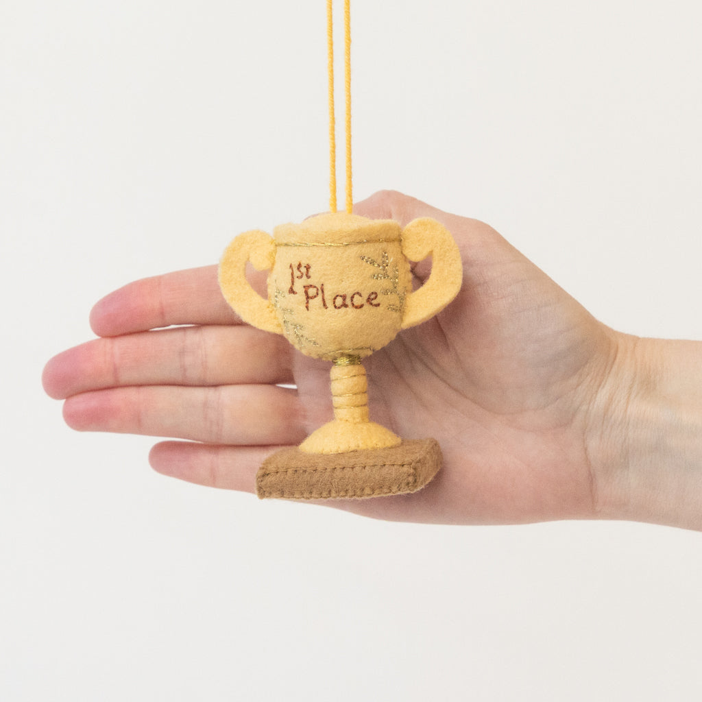 Diy First Place 1st Place Trophy Ornament | Handmade Felt Award Decoration – Craftspring