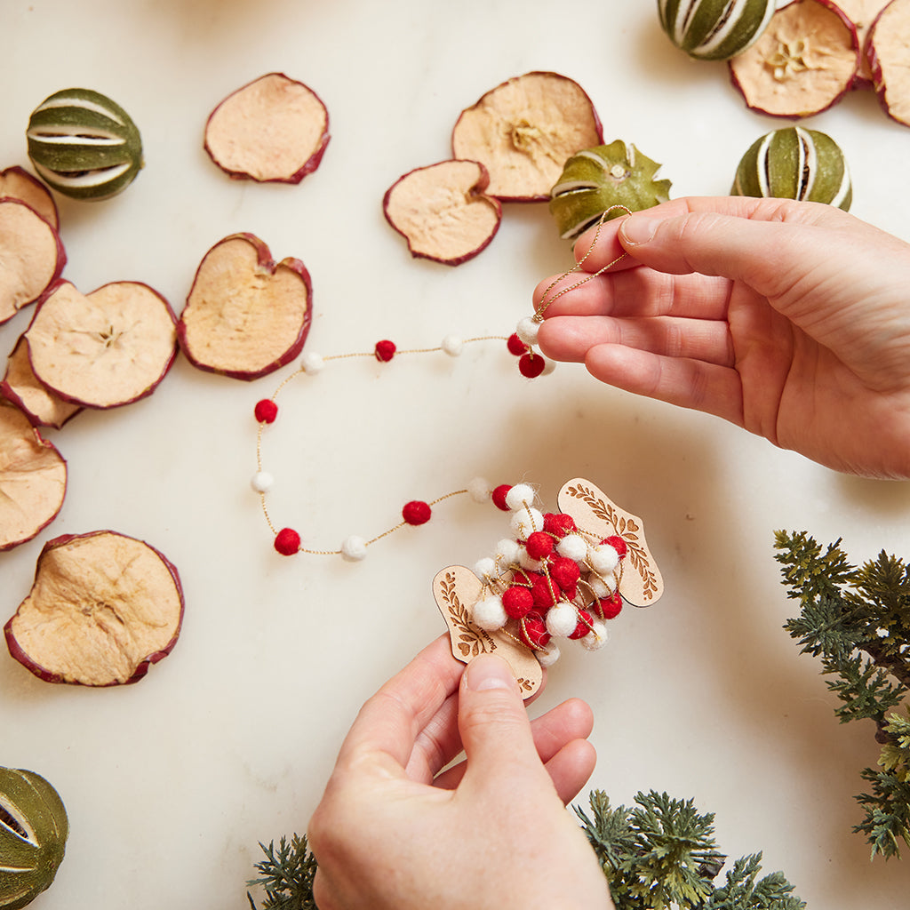 Mini Garland - Red & White