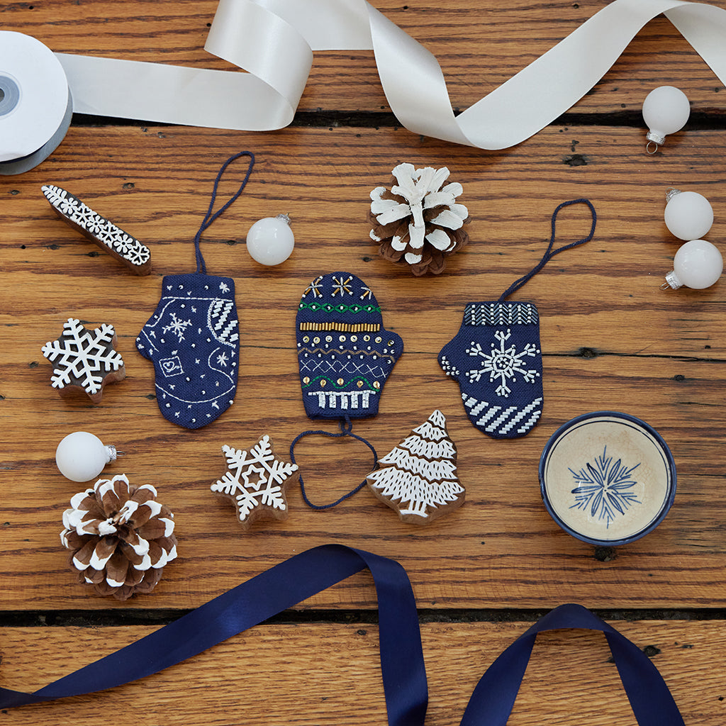 Mini Snowflake Mitten Ornament