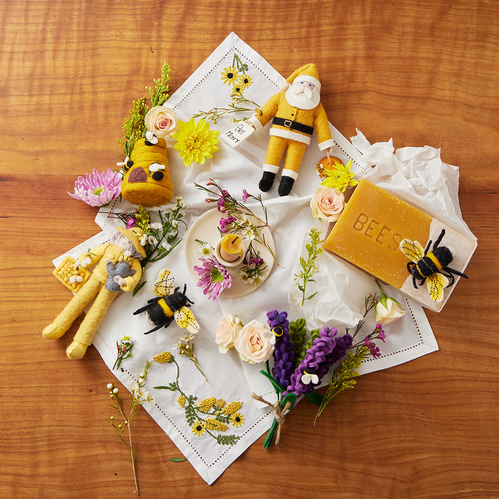Bee Merry Santa Ornament