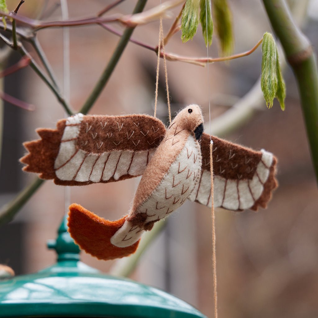 Craftspring Red-tailed Hawk Ornament - Thumbnail 2