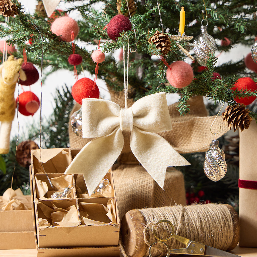 Natural Bow Ornaments Set of 4