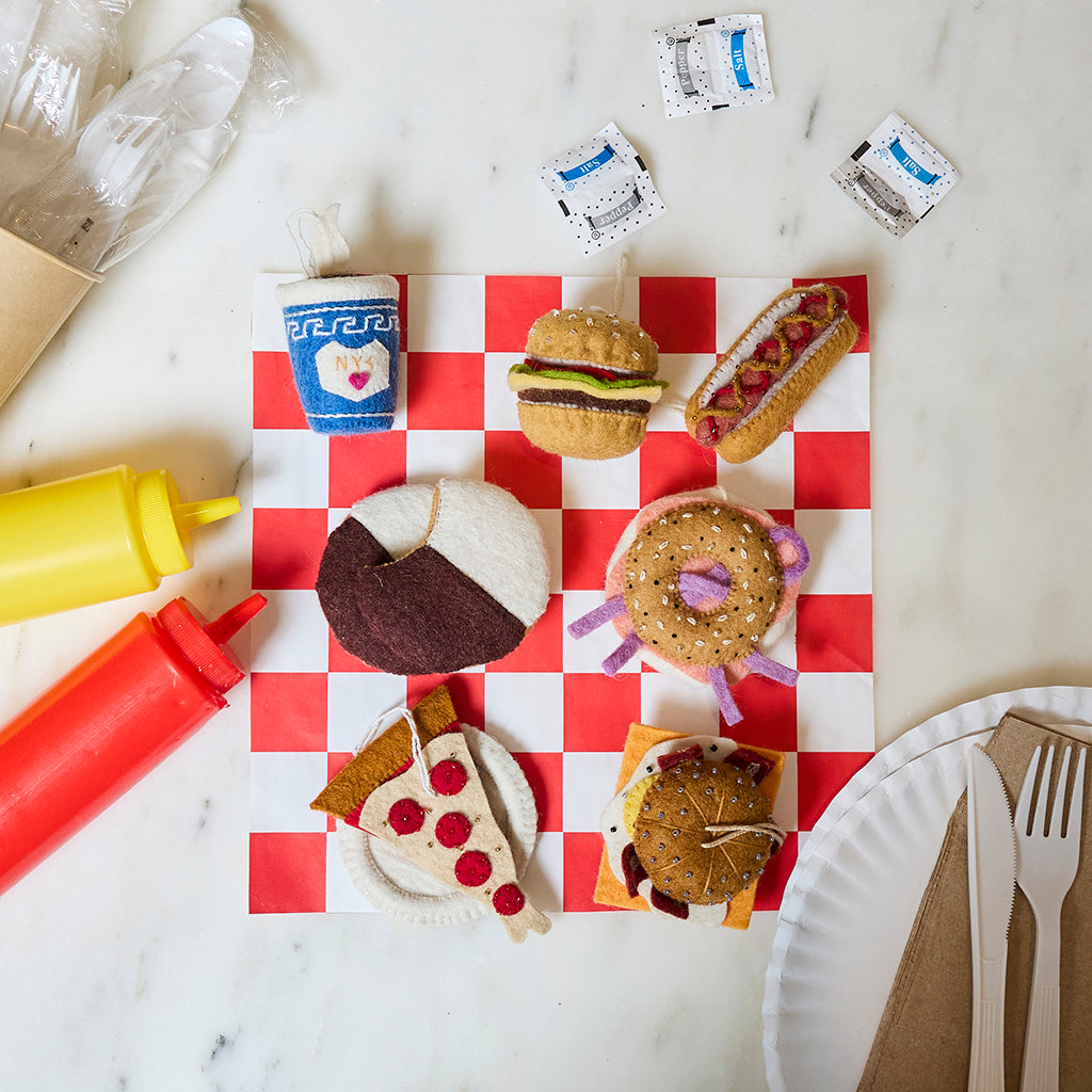 Craftspring Everything Bagel with Lox Ornament - Thumbnail 5
