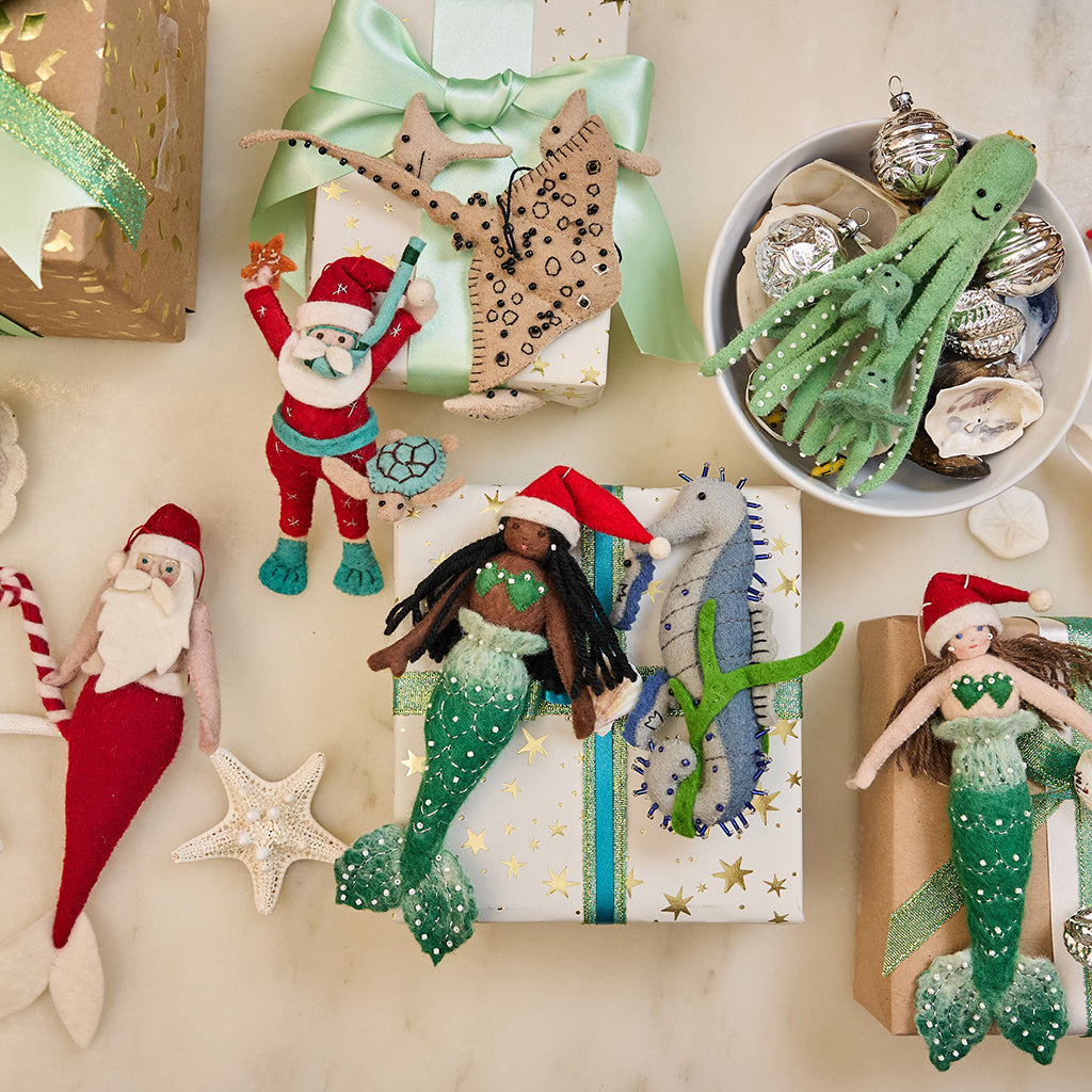 Tropical Snorkel Santa with Sea Turtle Ornament