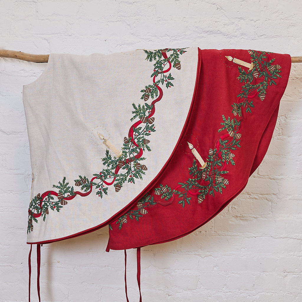 Natural Candle Garland Tree Skirt