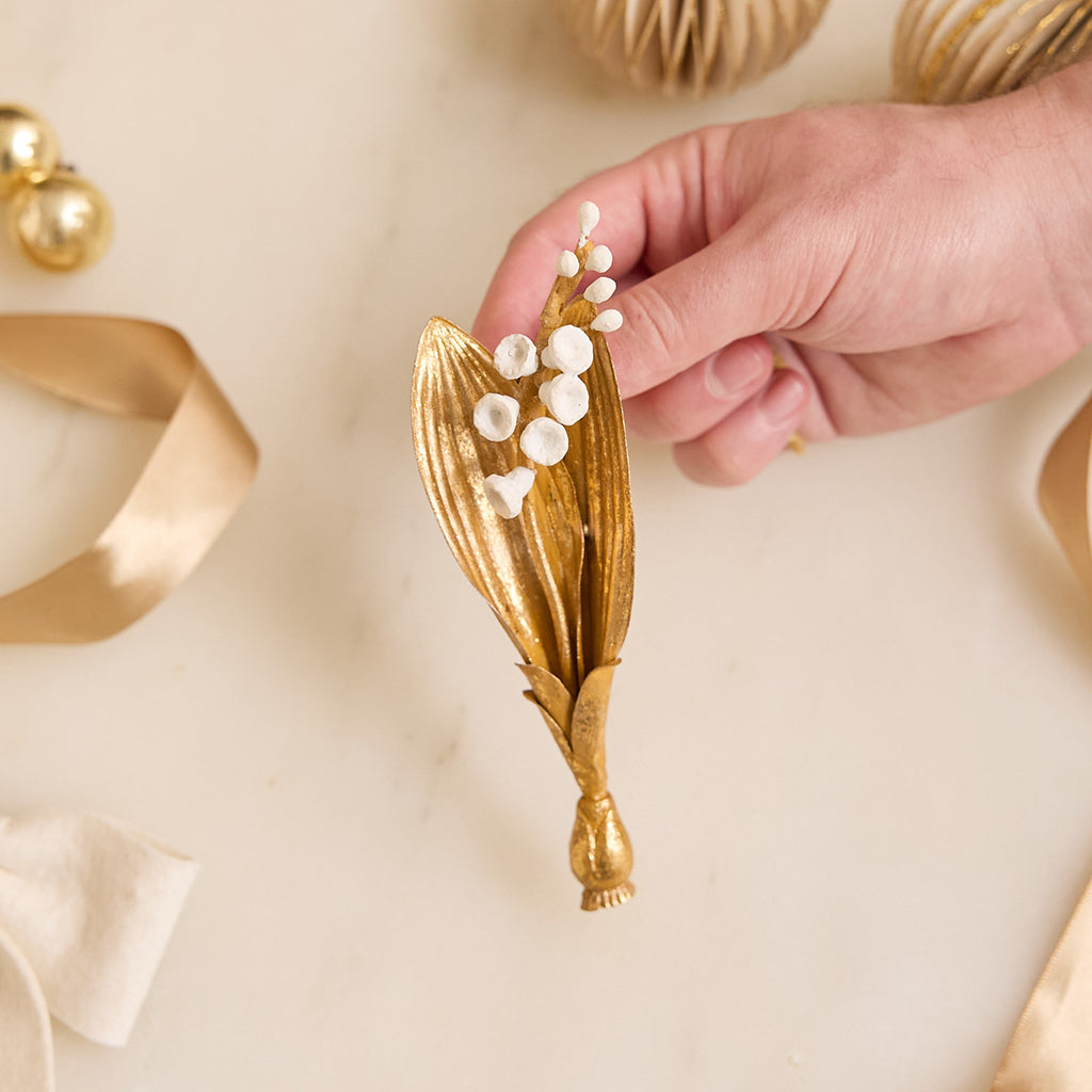 Inspired by vintage botanical treasures, our Lily of the Valley Metal Ornament celebrates the delicate beauty of one of spring’s most beloved flowers.