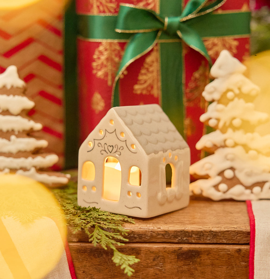 Gingerbread House Ceramic Tealight Holder