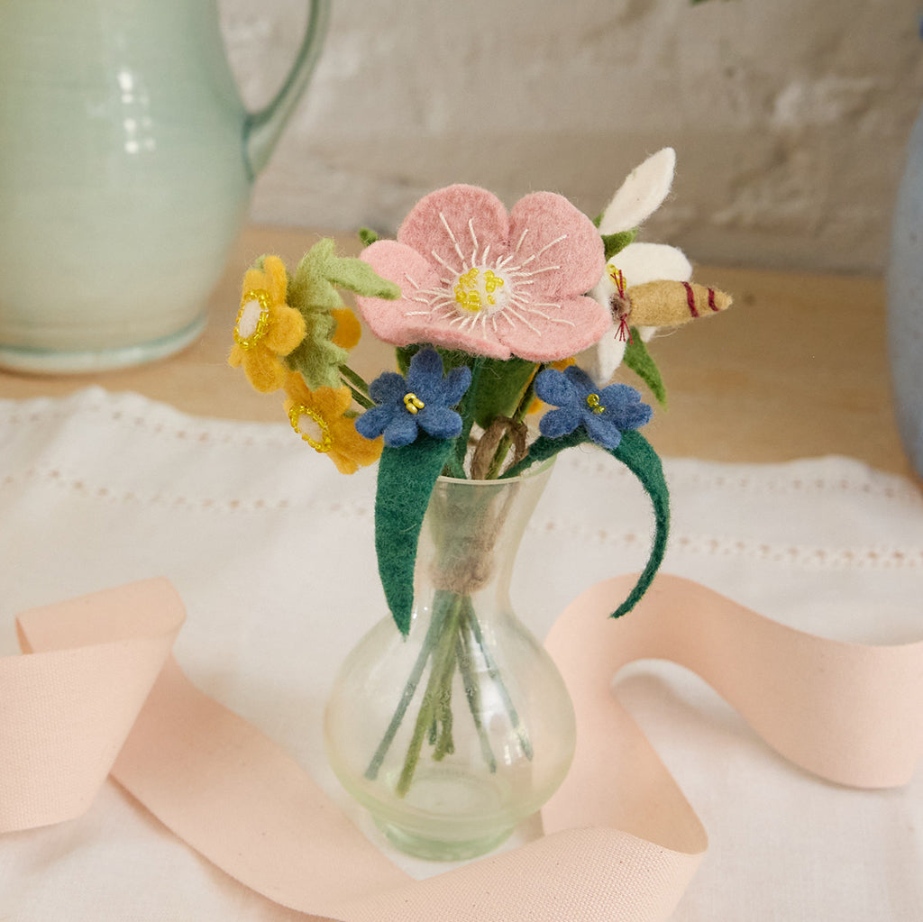 Wildflower Bouquet with Snail & Vase