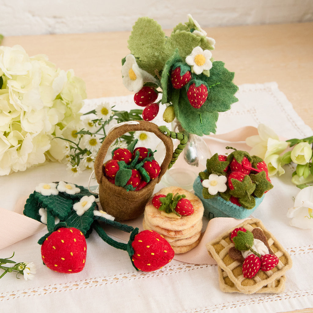 Collector's Edition Strawberry Bouquet with Vase