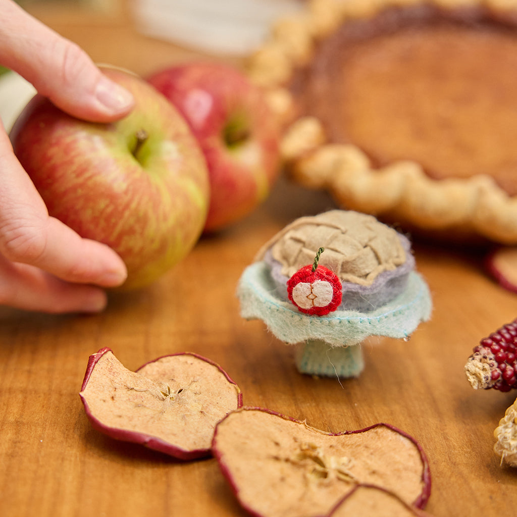 Apple Pie Ornament