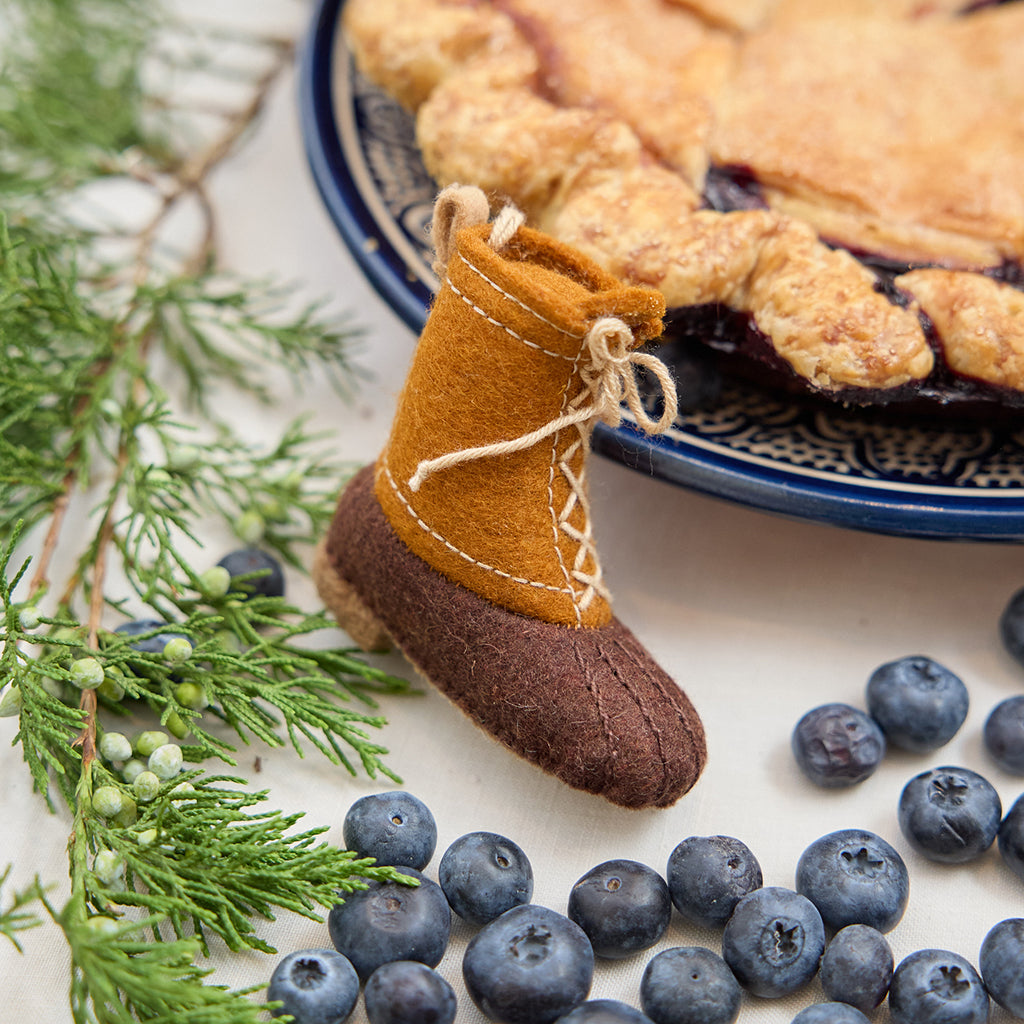 Duck Boot Ornament