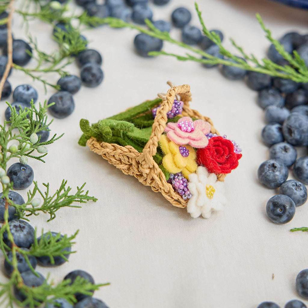 Garden Flower Basket Ornament