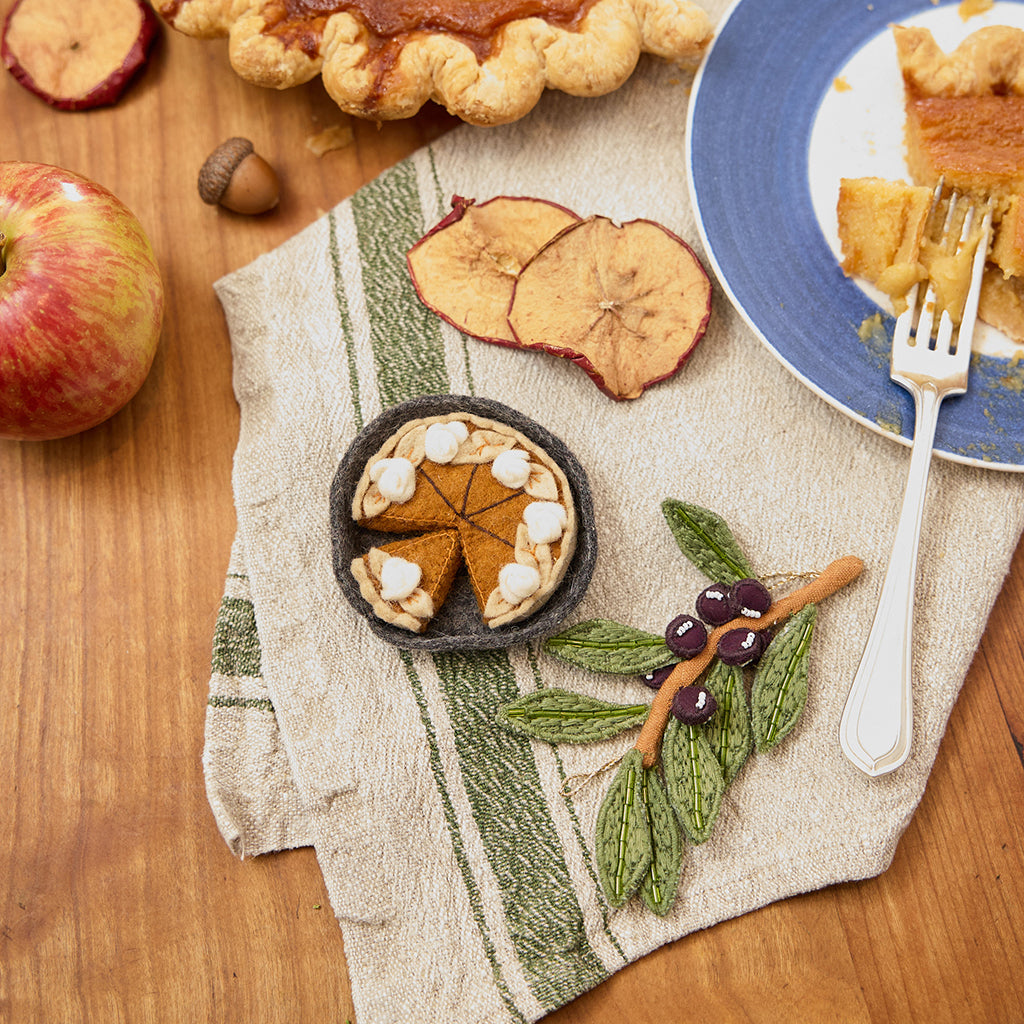 Pumpkin Pie Ornament