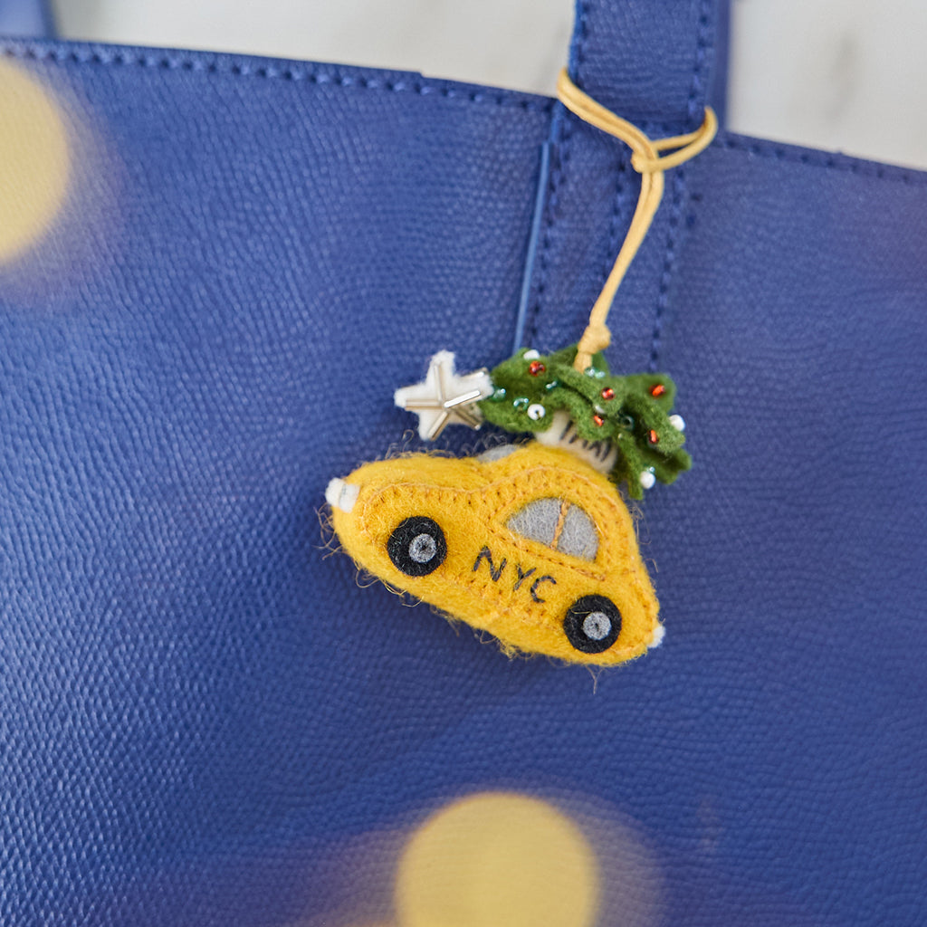 Holiday Taxi Bag Charm – Handmade Felt NYC Bag Charm – Craftspring