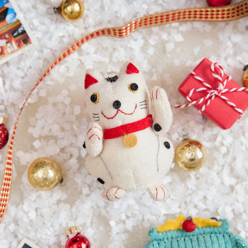 Lucky Japanese Kitty Ornament