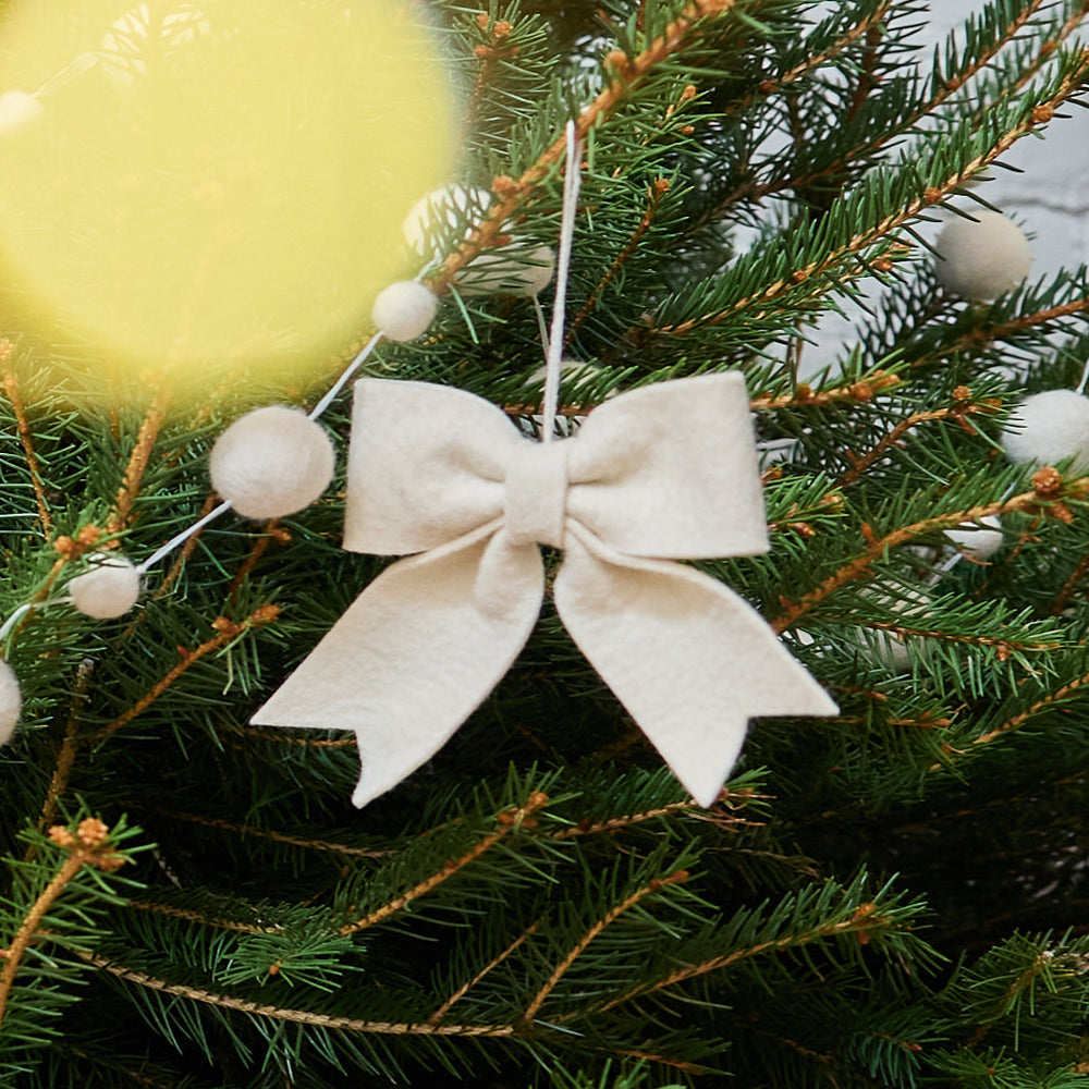 Natural Bow Ornaments - Set of 4