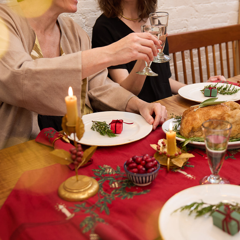Red Candle Garland Linen Table Runner
