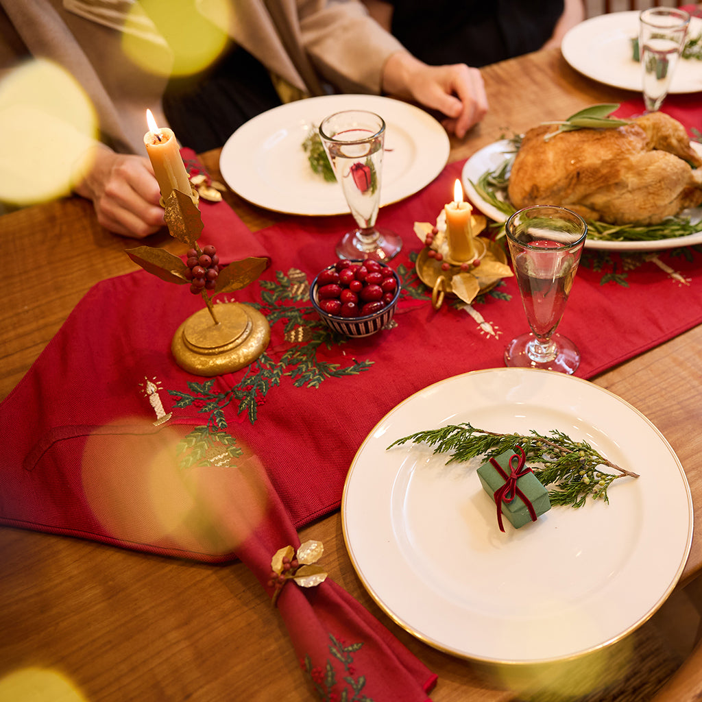 Red Candle Garland Linen Table Runner