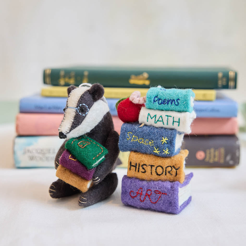 Craftspring Stack of Books Ornament - Thumbnail 3