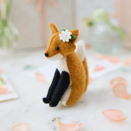 A charming felt fox bride ornament that blends woodland whimsy with romantic elegance—perfect for celebrating brides, weddings, and love-filled moments.