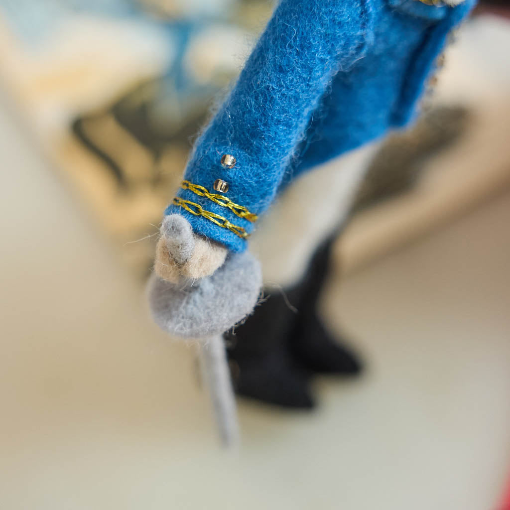 Honor one of the great heroes of the American Revolution with our handcrafted Marquis de Lafayette Ornament from the Craftspring Semiquincentennial Collection. 