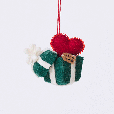 Craftspring’s Gift from the Heart Ornament rotating to show front, side, and back views — felt heart ornament with intricate beaded and embroidered details including a gift tag, perfect for Christmas and holiday gifting, ethically crafted by artisans using sustainable wool.