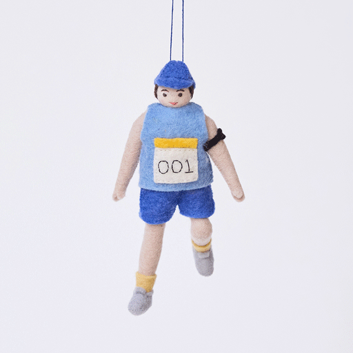 Handmade felt Marathon Runner ornament from Craftspring rotating to show front, side, and back views—featuring a runner with a race bib numbered 001 and an armband, ethically crafted by artisans using sustainable wool.
