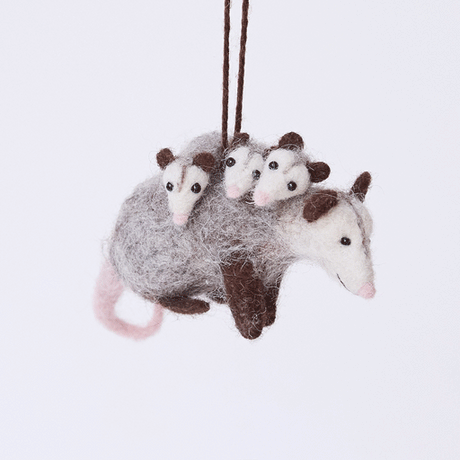 Craftspring’s Opossum Mom with Babies Ornament rotating to show front, side, and back views — featuring three babies with cute faces and pink tails, a playful felt ornament perfect for holiday gifting — heirloom-quality Christmas decor, ethically crafted by artisans using sustainable wool.