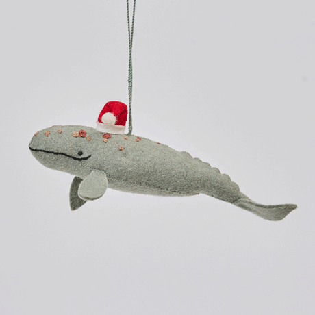 Handmade felt Santa Spyhop Gray Whale ornament from Craftspring rotating to show front, side, and back views—featuring intricate embroidered details and a red Santa hat, ethically crafted by artisans using sustainable wool.