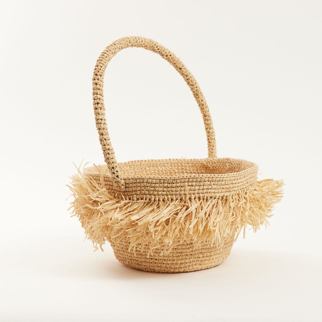 Wild Grass Fringe Basket – Handmade Raffia Gift Basket – Craftspring