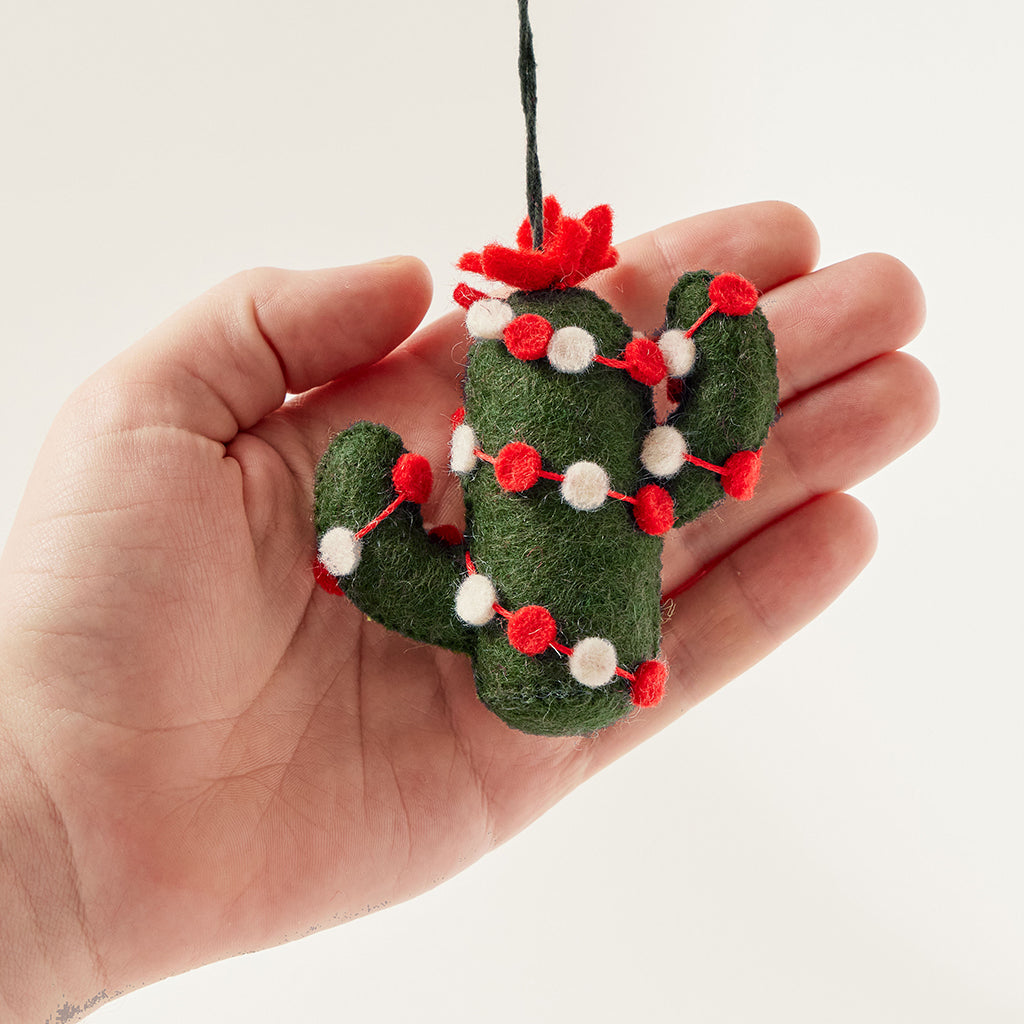 Hand Felted Green Christmas Cactus Ornament – Craftspring