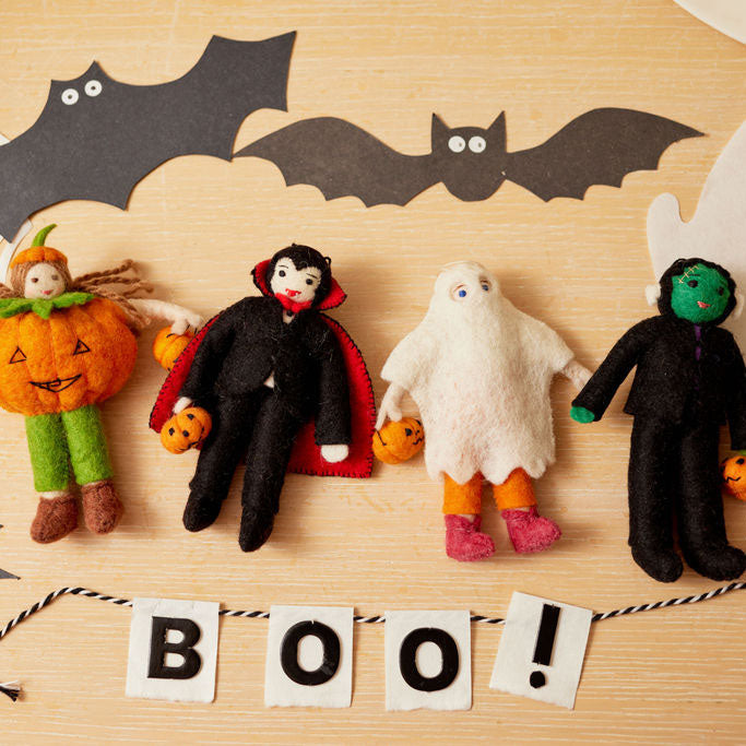 Dracula Trick-or-Treater Ornament