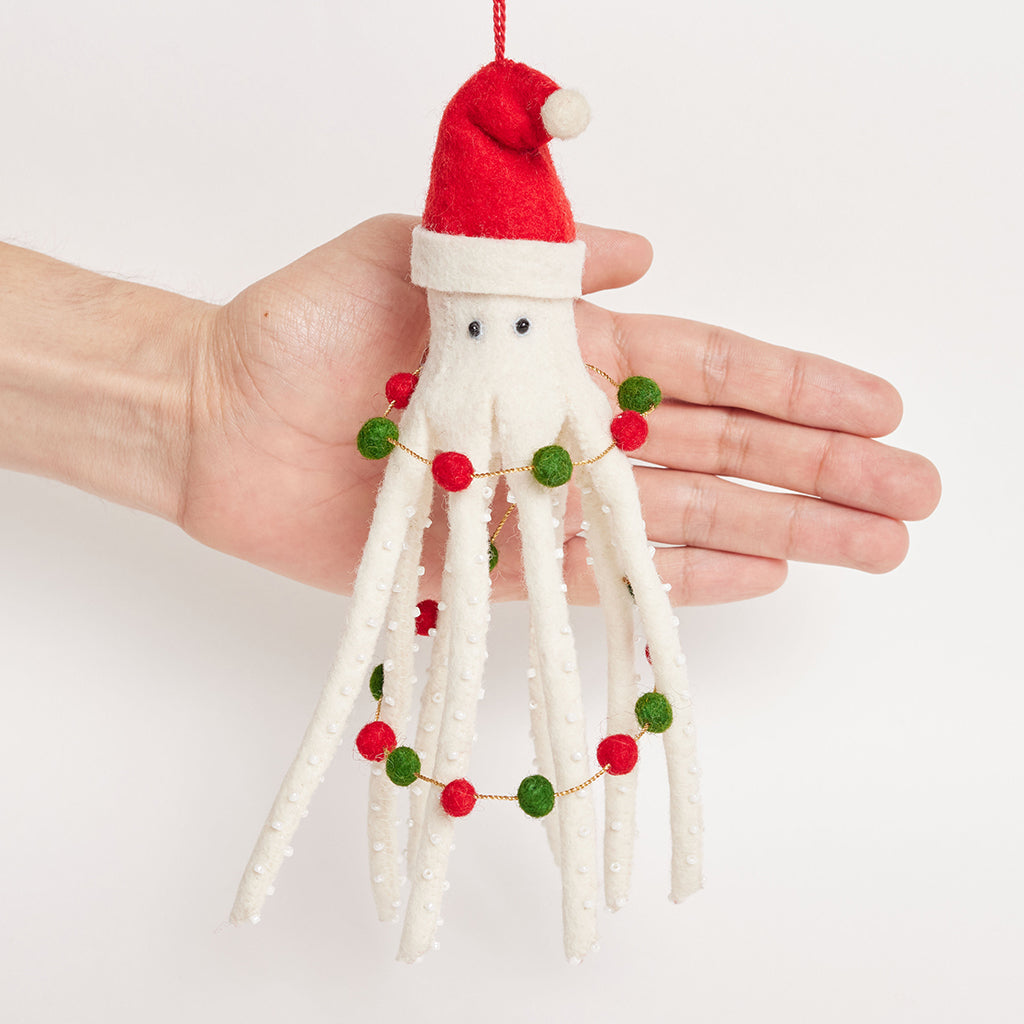 White Garland Santapus Ornament
